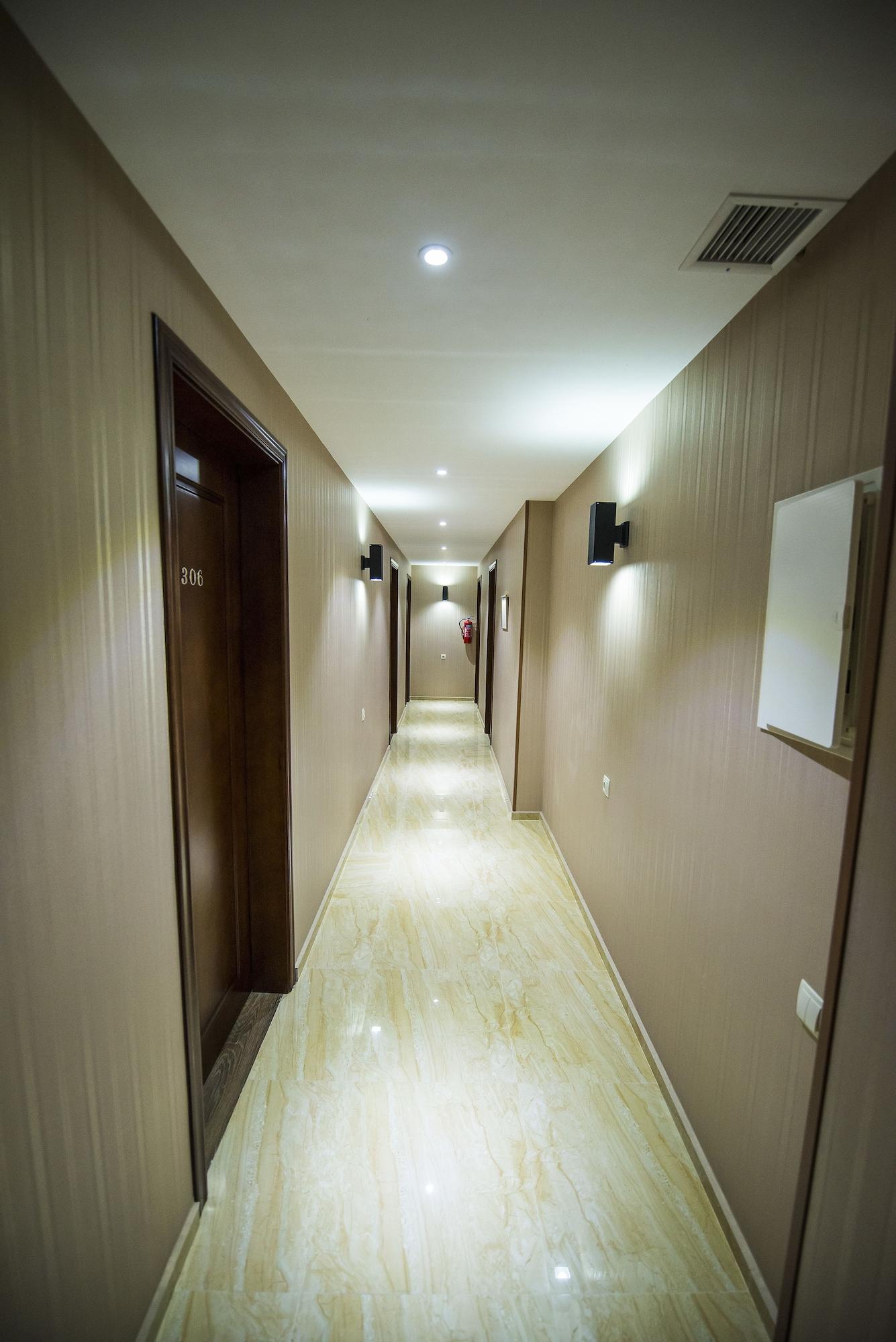 Tbilisi Inn Kültér fotó