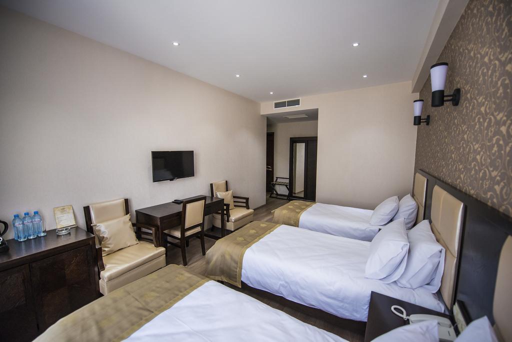 Tbilisi Inn Kültér fotó